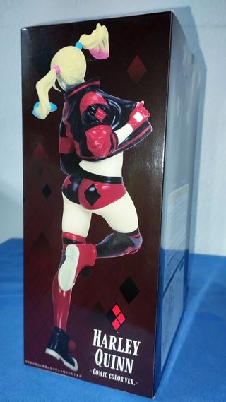 Figura Harley Quinn Comic Color Version