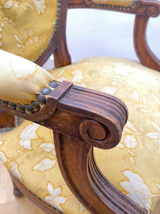 PR0378 - Silla de tocador estilo Luis XVI