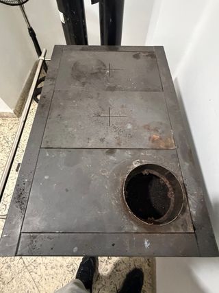 Cocina de leña metal y cristal