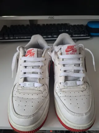 Nike Air Force 1 Bianche Rosse