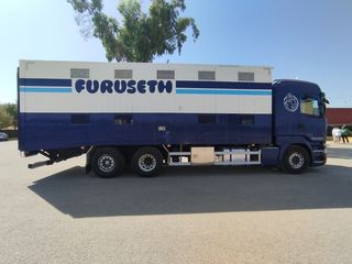 Scania R 490-CAMIONES GANADEROS