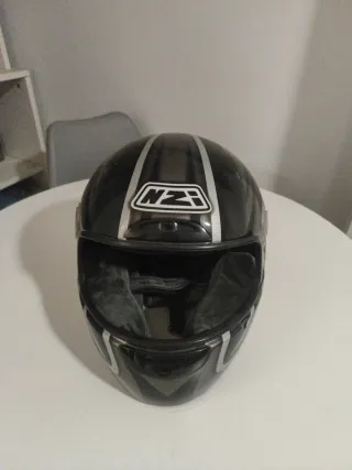 Casco de moto integral Nzi