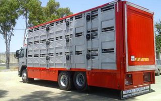 Volvo FM-9 340-CAMIONES GANADEROS