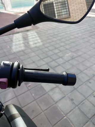 BMW F800R “Limitada A2” papeles