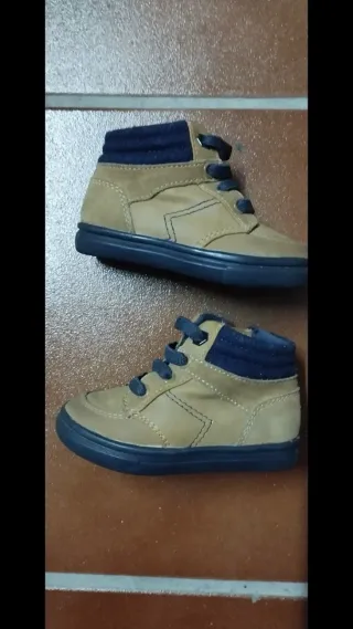 Botines marrones Moyoral número 20