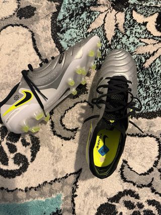 Zapatillas Fútbol Nike Talla 42 Plata/Negro