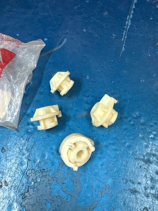 Soporte Faros Citroën 95 583 069