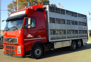 Volvo FH 13 400-CAMIONES GANADEROS