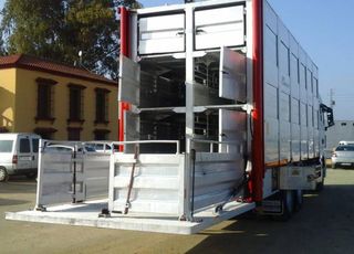 Scania R 490-CAMIONES GANADEROS