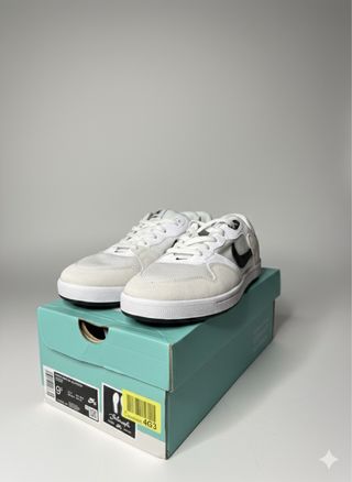 Nike SB Alleyoop Sneakers Skate Low Blancas/Negras