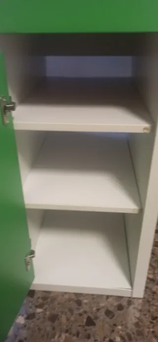 Escritorio juvenil blanco y verde