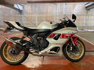 Yamaha YZF-R7 Sport - Extras