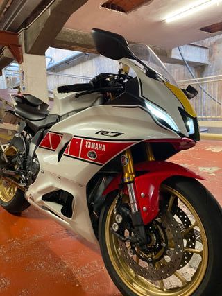 Yamaha YZF-R7 Sport - Extras