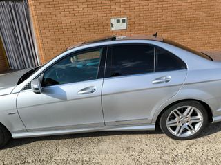 Mercedes-Benz c220cdi 2009