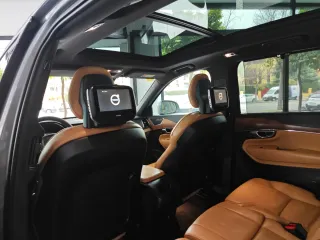 VOLVO XC90 D5 AWD INSCRIPTION 235CV AWD 7 PLAZAS