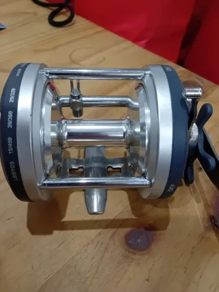 Carrete Iridium Hatteras 500AL