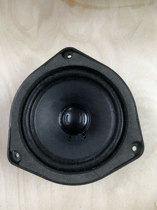 Altavoz tipo BOSE