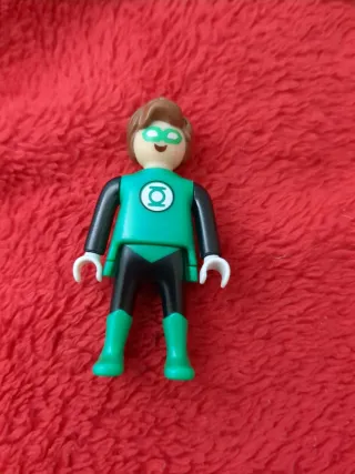 Figuras Superhéroes de Kinder Sorpresa