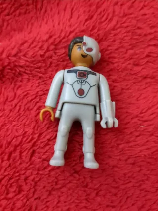 Figuras Superhéroes de Kinder Sorpresa