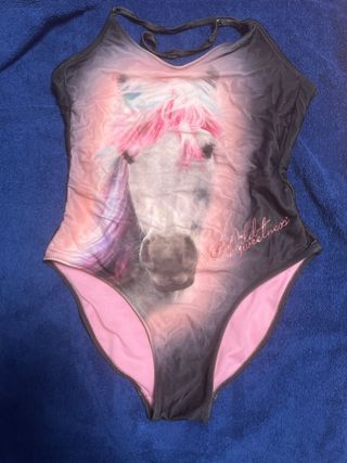 Bañador niña caballo rosa y negro