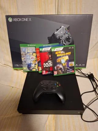 Xbox One X 1TB + Mando + 4 Juegos