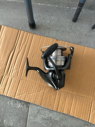 Caña de pescar y carrete