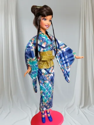 Barbie Fashion Fever Drew 2004 Kimono