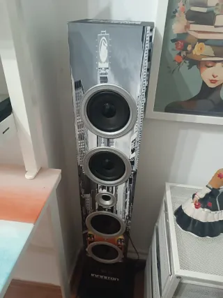 Torre de altavoces Nueva York