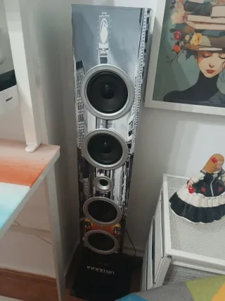 Torre de altavoces Nueva York