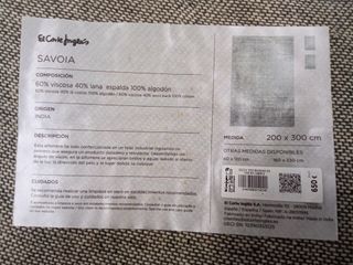 Alfombra beige y gris nueva