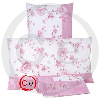 Lenzuola floreali rosa e bianche