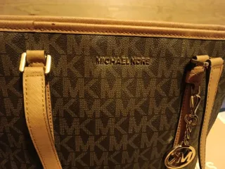 Bolso Michael Kors Marrón y Neige