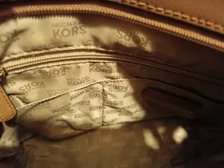 Bolso Michael Kors Marrón y Neige