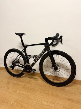 Trek Madone Full Carbono AXS 2025 M/L