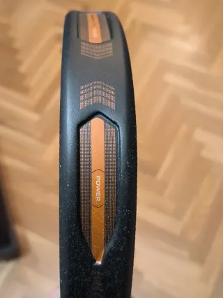 Pala Bullpadel Vertex 04