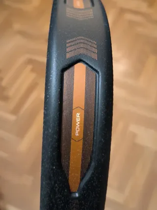 Pala Bullpadel Vertex 04