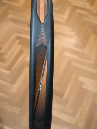 Pala Bullpadel Vertex 04