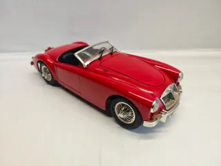 MGA Twin-Cam Polistil 1:16