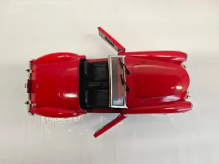 MGA Twin-Cam Polistil 1:16