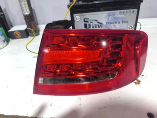 Piloto LED derecho Audi A4 B8