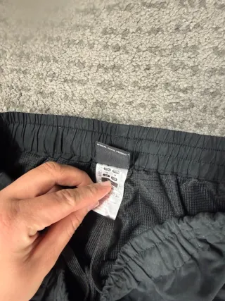 ¡¡OFERTA!! Talla M Pantalón Umbro Impermeable