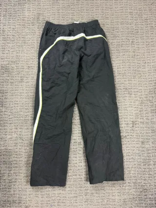 ¡¡OFERTA!! Talla M Pantalón Umbro Impermeable