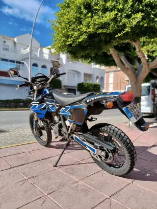 SUZUKI DRZ 400