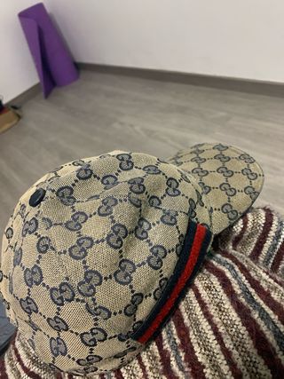 Berretto Gucci Beige GG