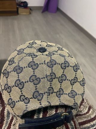 Berretto Gucci Beige GG