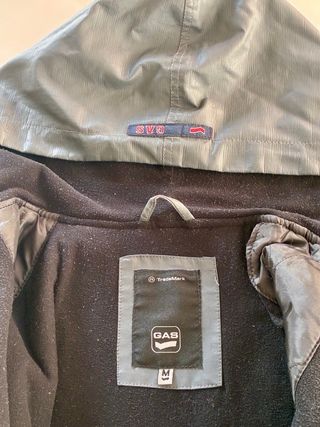 Giubbotto con cappuccio GAS grigio