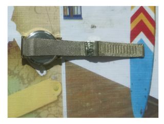 Reloj Wellington Dorado Malla