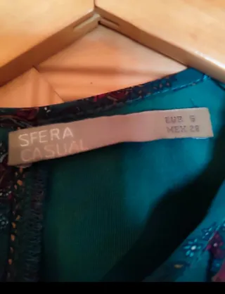 Vestido Sfera verde con estampado floral