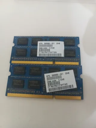 2 Memorias RAM Portátil ELPIDA 2GB PC3-10600S