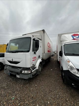 Renault Midlum 220 2004